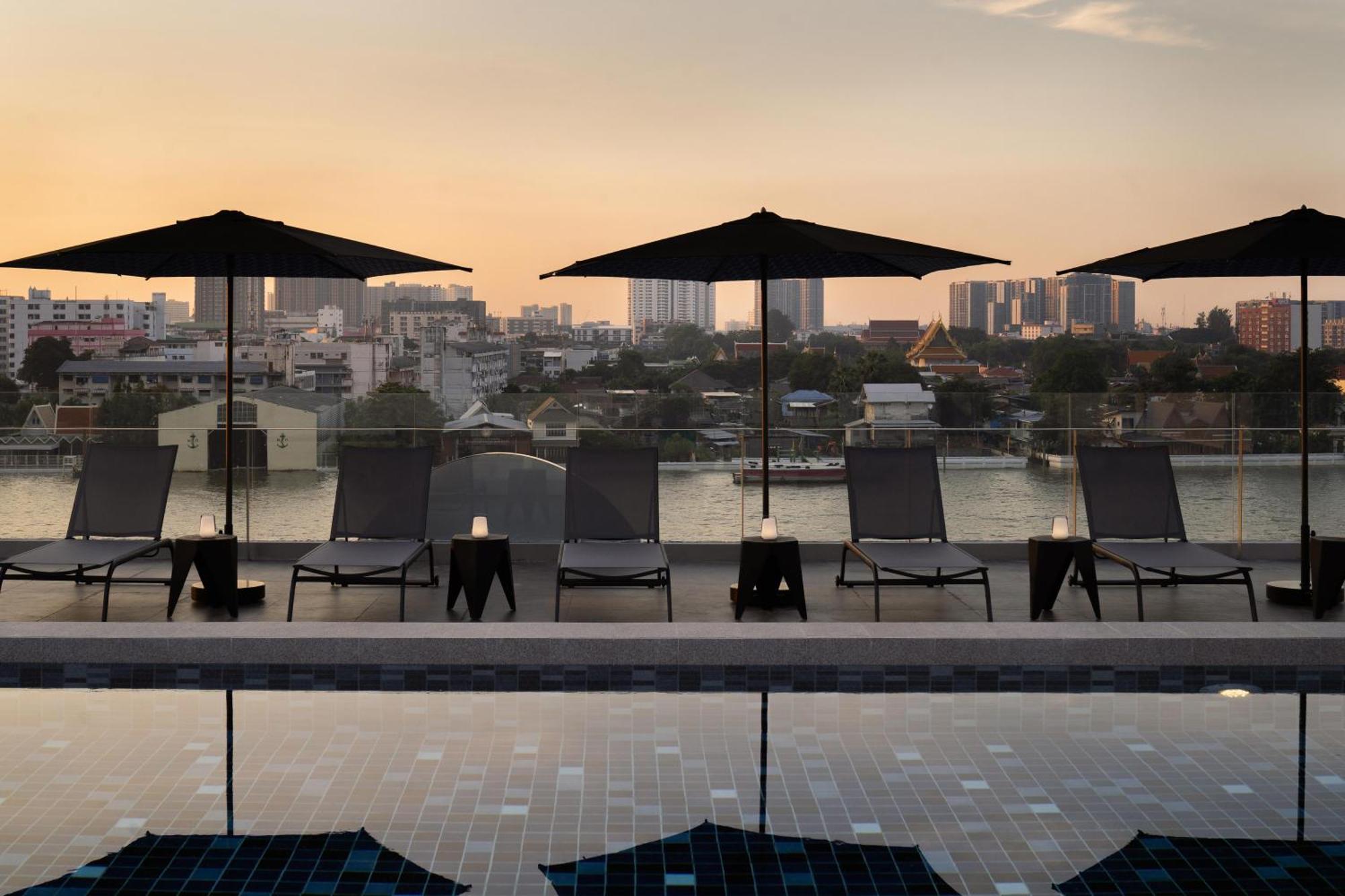 The Standardx, Bangkok Phra Arthit Hotel Exterior foto