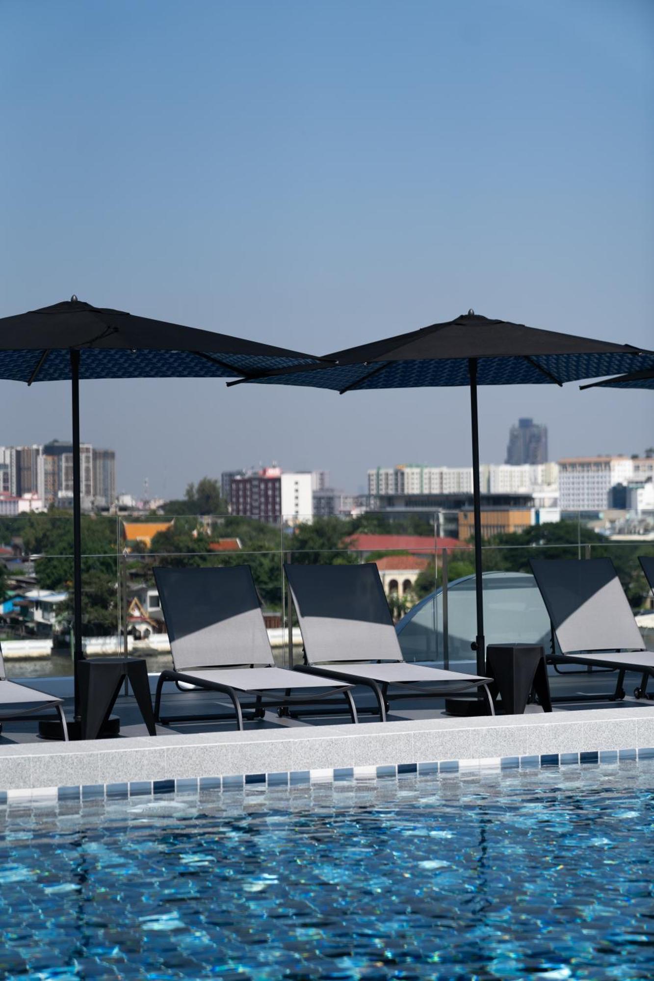 The Standardx, Bangkok Phra Arthit Hotel Exterior foto